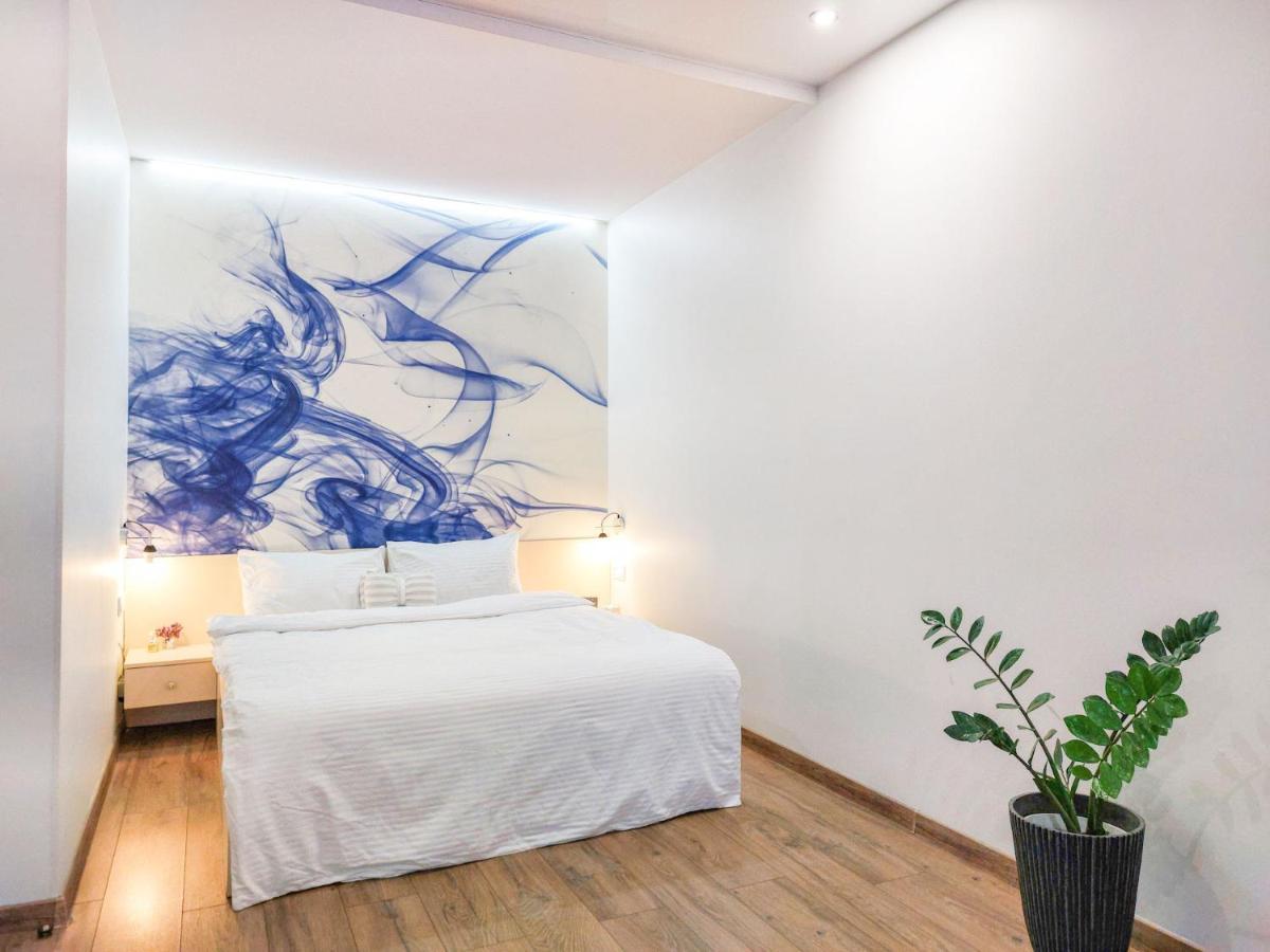 Monro Apartment Lviv Buitenkant foto